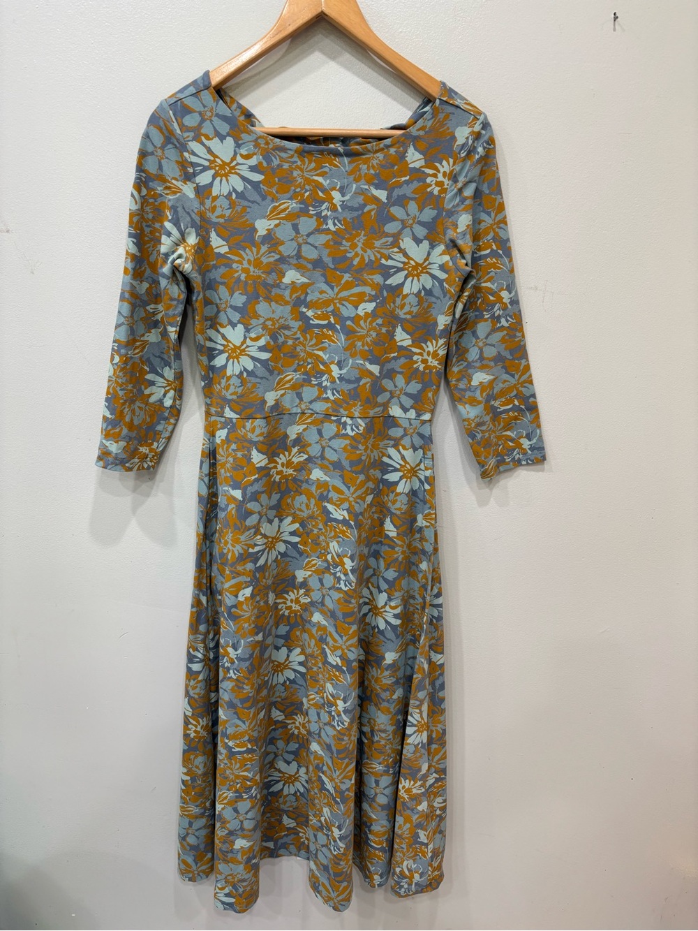 Pact Organic Cotton Floral Cross Back Pockets Dress Women’s Size Medium